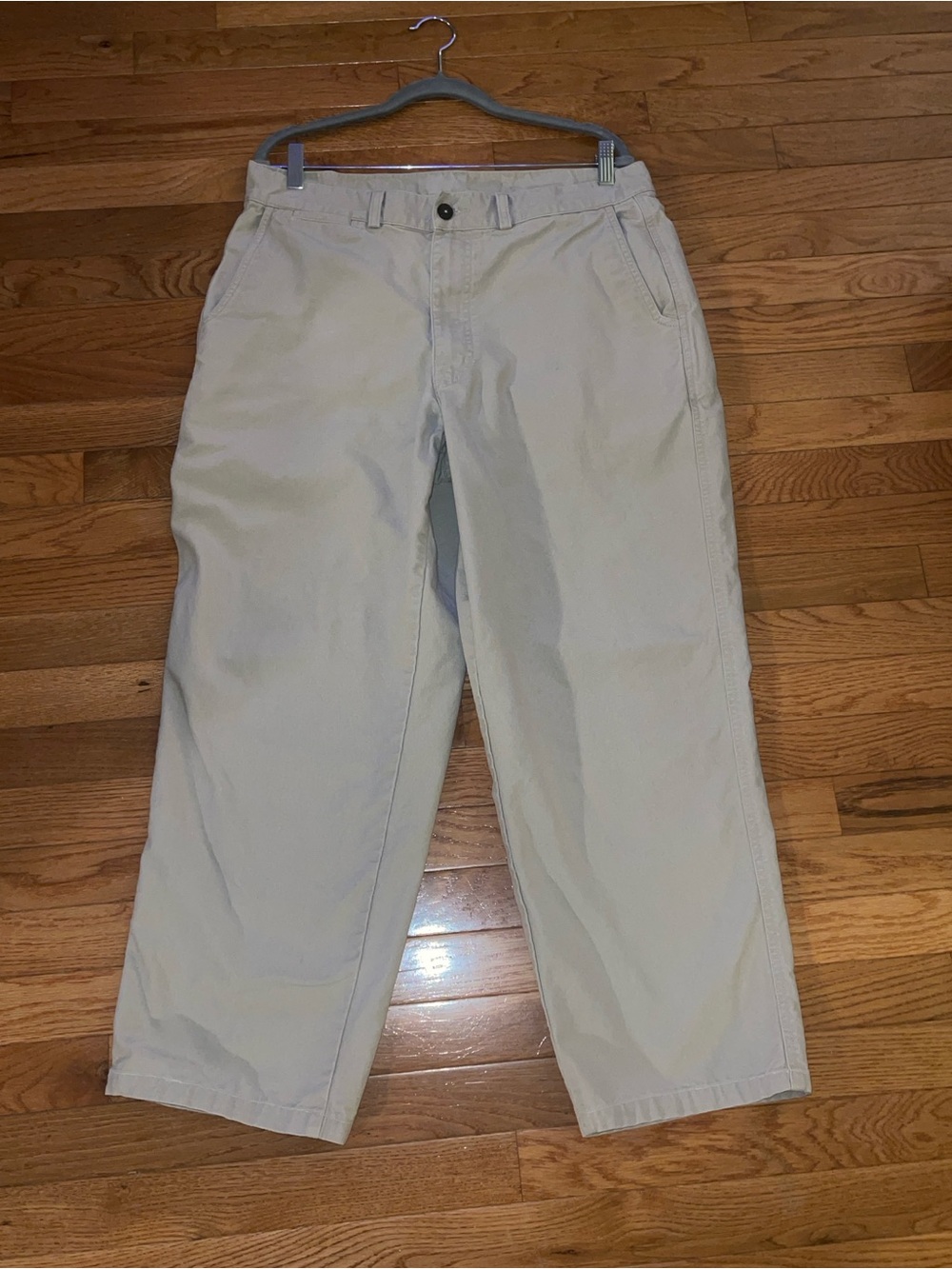 Patagonia Men's Khaki Chino Pants in Light Tan